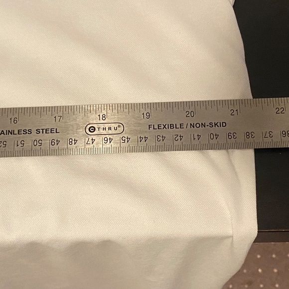 Travis Mathew Golf Shirt - Large - Picture 6 of 8